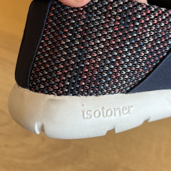 🎈3/$25🎈ZENZ by Isotoner Balance Slip Ons - Picture 12 of 12